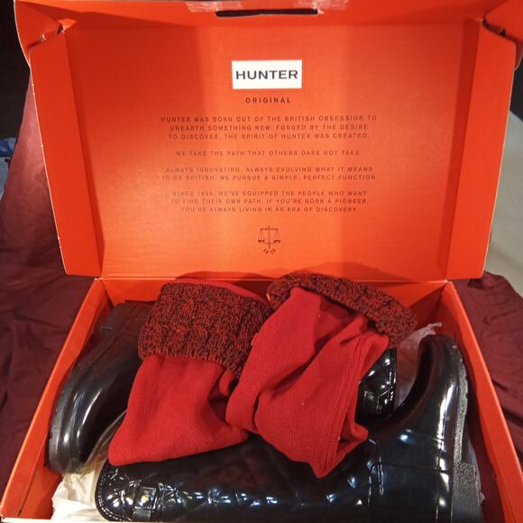 Hunter Quilted Rain Boots Red Knit Cuff Women’s Size 6 Excellent Condition - Picture 7 of 7